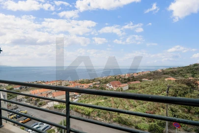 Apartamento T3 para Arrendamento em Caniço