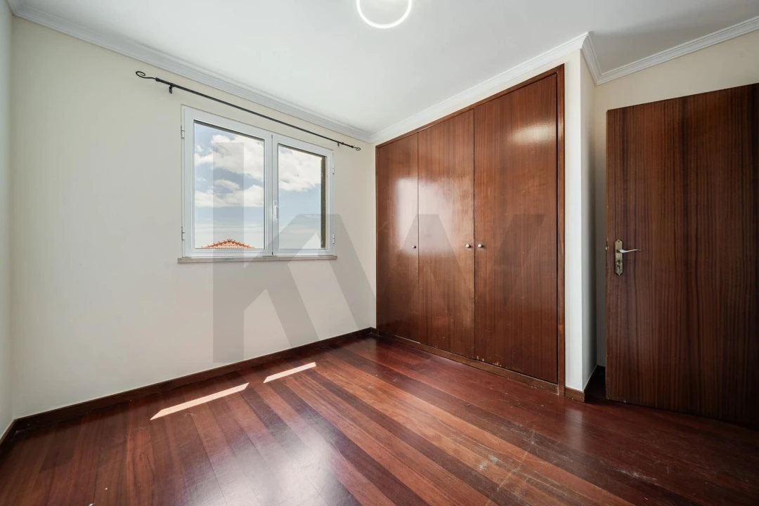 Apartamento T3 para Arrendamento em Caniço Foto 27
