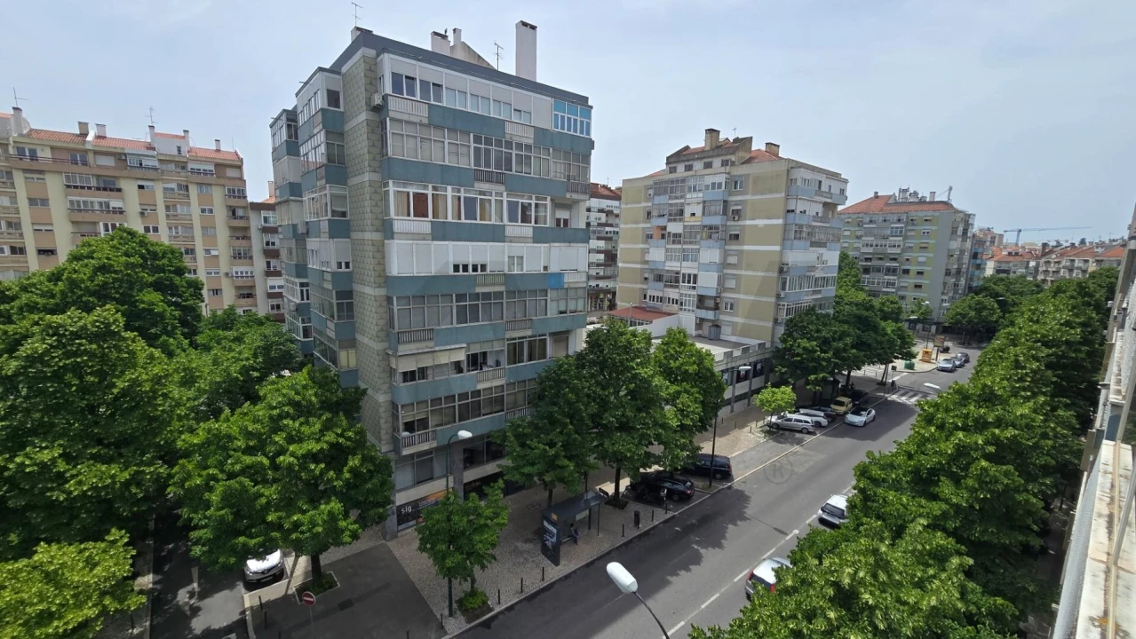 Apartamento T3 para Venda em Benfica Foto 19
