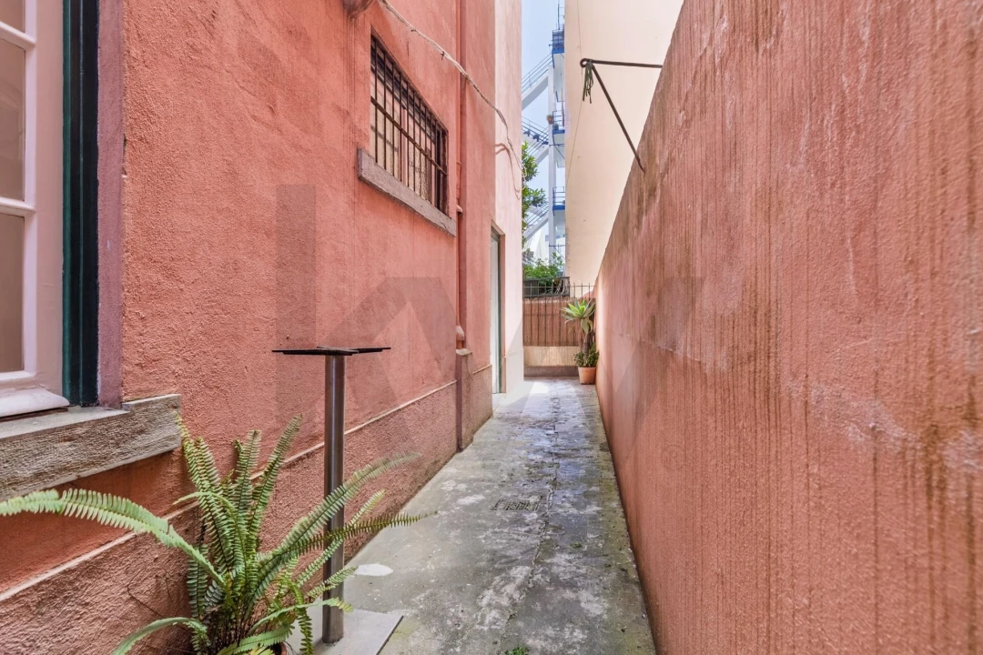 Apartamento T5 para Venda em Arroios Foto 11