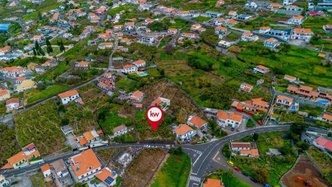 Terreno para Venda em Arco da Calheta