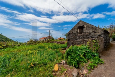 Terreno para Venda em Arco da Calheta