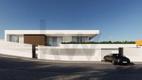 Moradia T4 para Venda em Cascais e Estoril