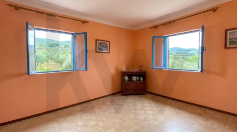 Quinta T3 para Venda em Vale de Prazeres e Mata da Rainha