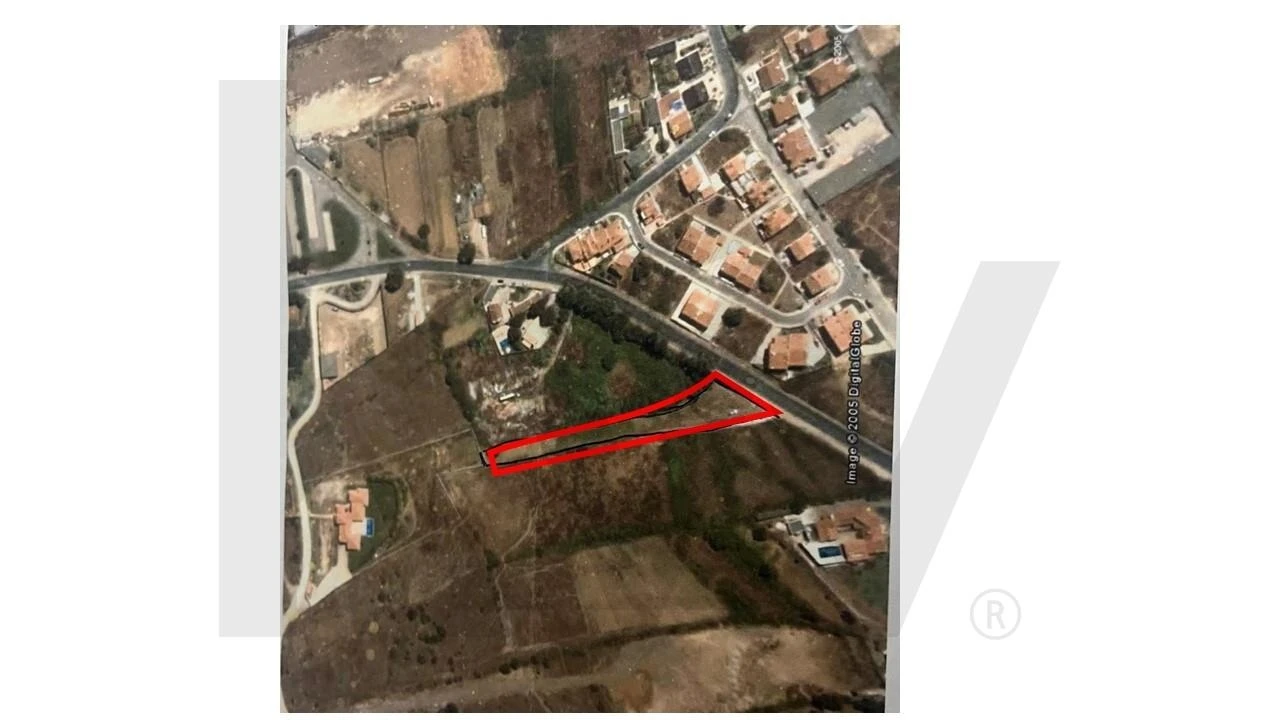 Terreno para Venda em São João das Lampas e Terrugem Foto 1