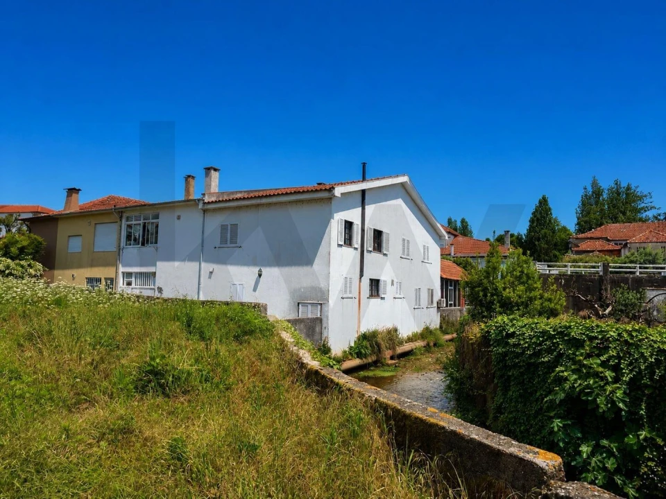 Moradia T3 para Venda em Santa Maria da Feira, Travanca, Sanfins e Espargo Foto 1