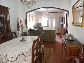 Moradia T3 para Venda em Santa Maria da Feira, Travanca, Sanfins e Espargo