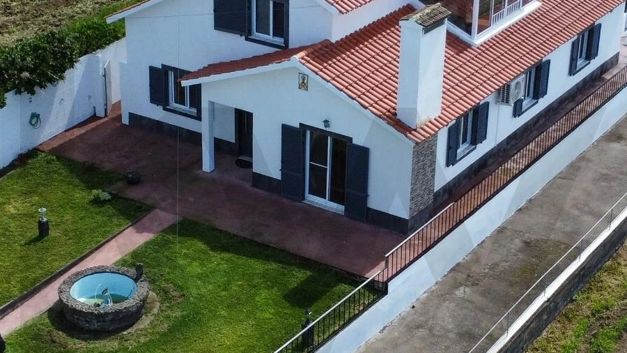 Moradia T5 para Venda em Candelaria