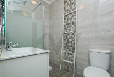 Apartamento T1 para Venda em Avenidas Novas