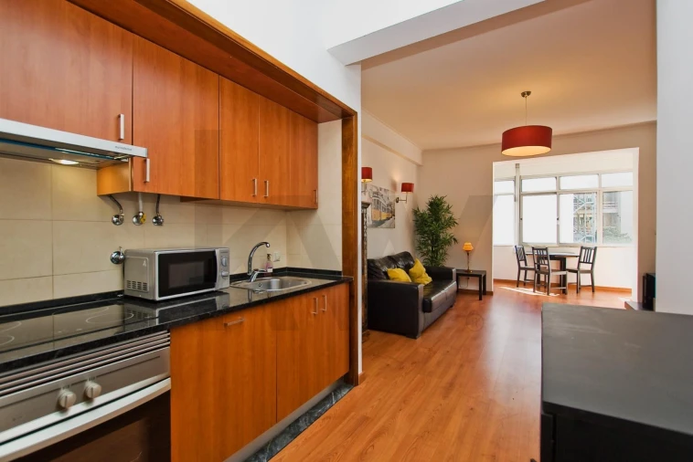 Apartamento T1 para Venda em Avenidas Novas Foto 3