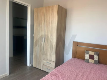 Apartamento T1 para Arrendamento em Santo Antonio