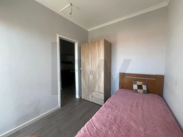 Apartamento T1 para Arrendamento em Santo Antonio