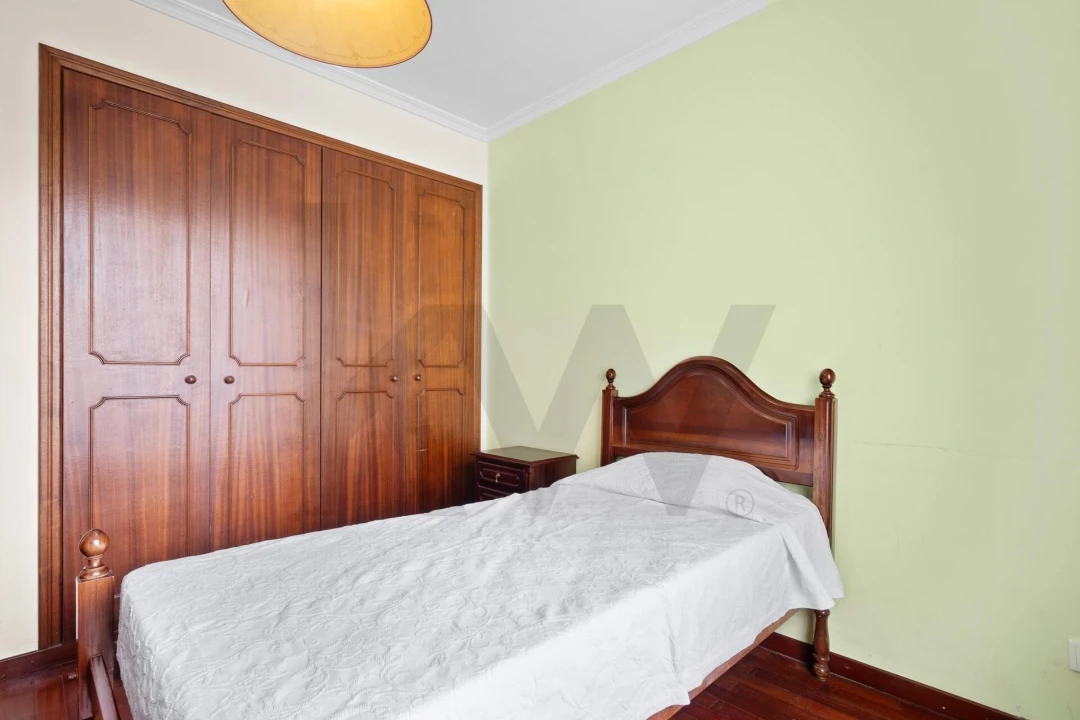 Apartamento T3 para Venda em Caniço Foto 18