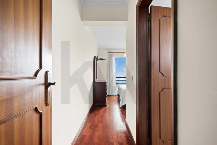 Apartamento T3 para Venda em Caniço Foto 10
