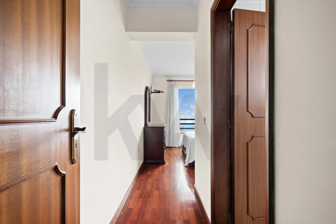 Apartamento T3 para Venda em Caniço Foto 10