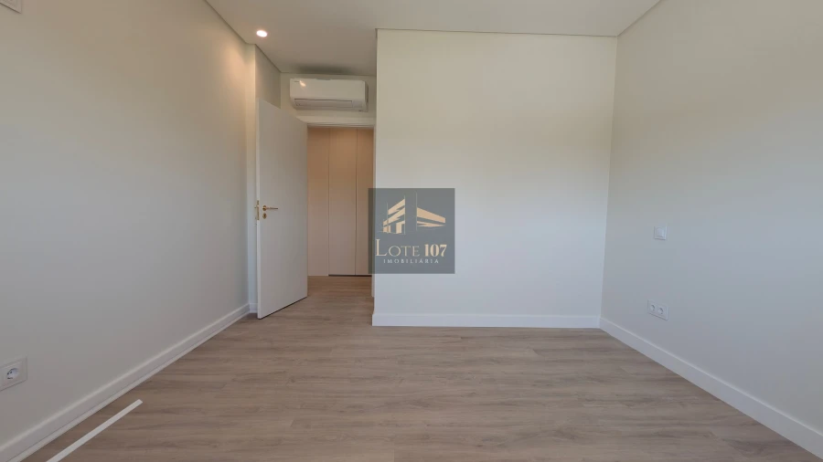 Apartamento T2 para Venda em Pinhal Novo Foto 15