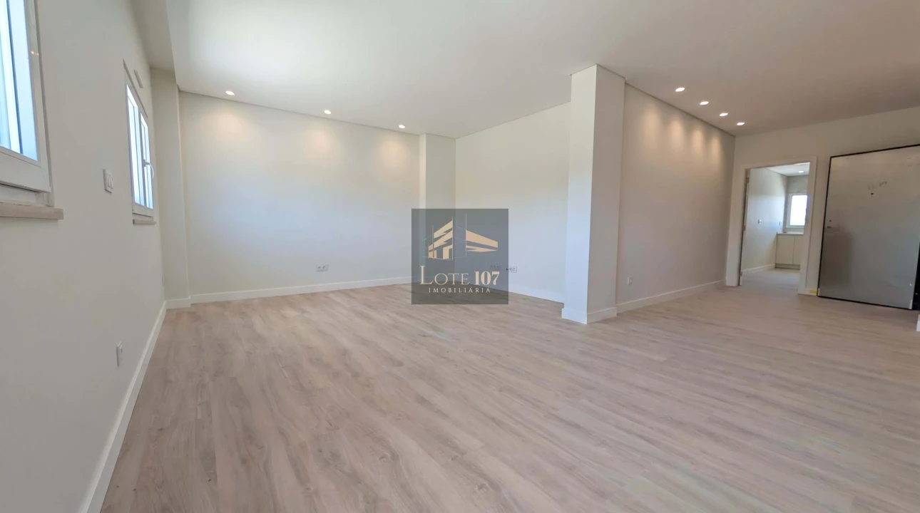 Apartamento T2 para Venda em Pinhal Novo Foto 6