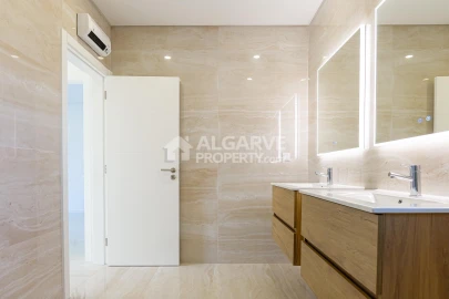 Moradia T3 para Venda em Almancil