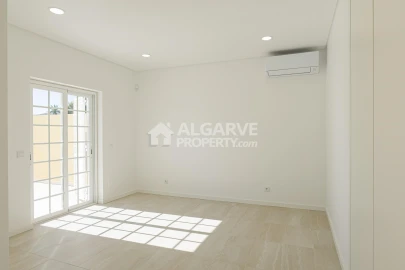 Moradia T3 para Venda em Almancil