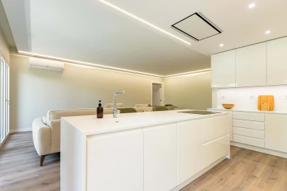 Apartamento T3 para Venda em Pontinha e Famões