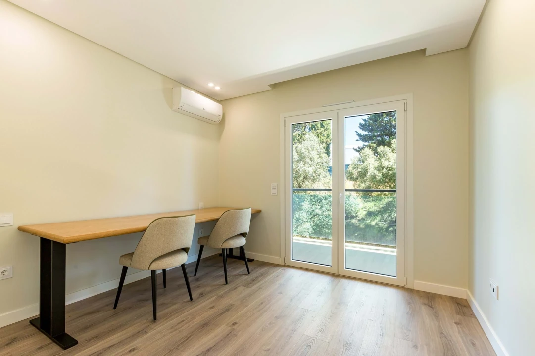 Apartamento T3 para Venda em Pontinha e Famões Foto 15