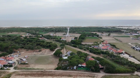 Terreno para Venda em Charneca de Caparica e Sobreda