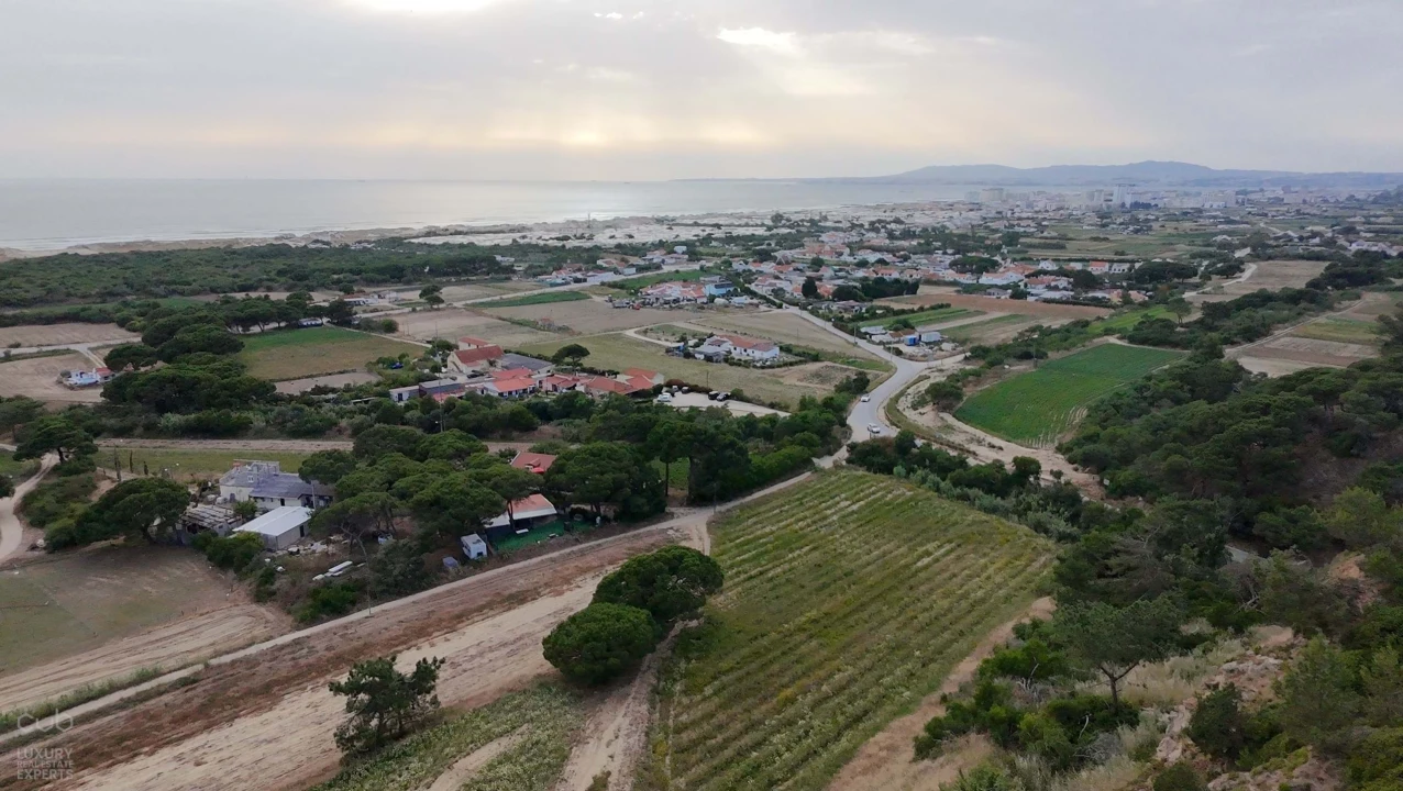 Terreno para Venda em Charneca de Caparica e Sobreda Foto 13