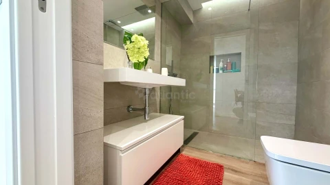 Apartamento T1 para Venda em Carnide