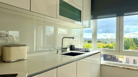 Apartamento T1 para Venda em Carnide