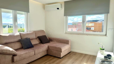 Apartamento T1 para Venda em Carnide