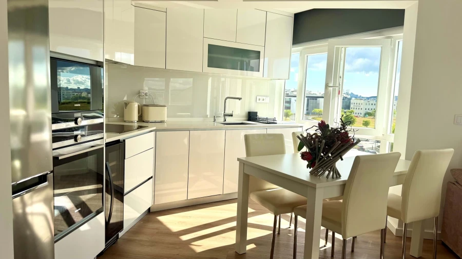 Apartamento T1 para Venda em Carnide Foto 7