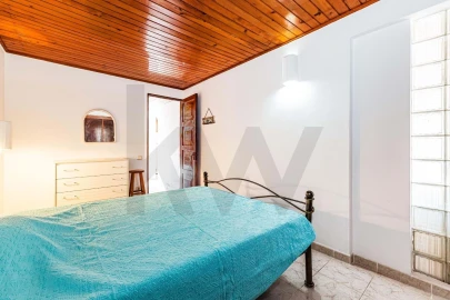 Moradia T1 para Venda em Albufeira e Olhos de Água