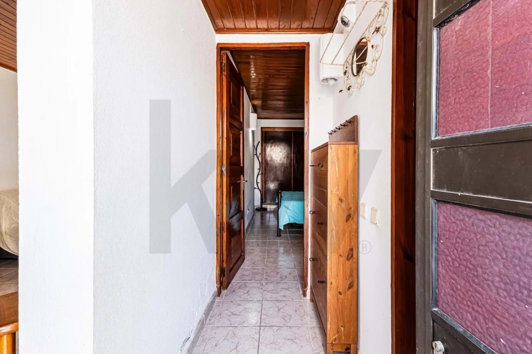 Moradia T1 para Venda em Albufeira e Olhos de Água Foto 5
