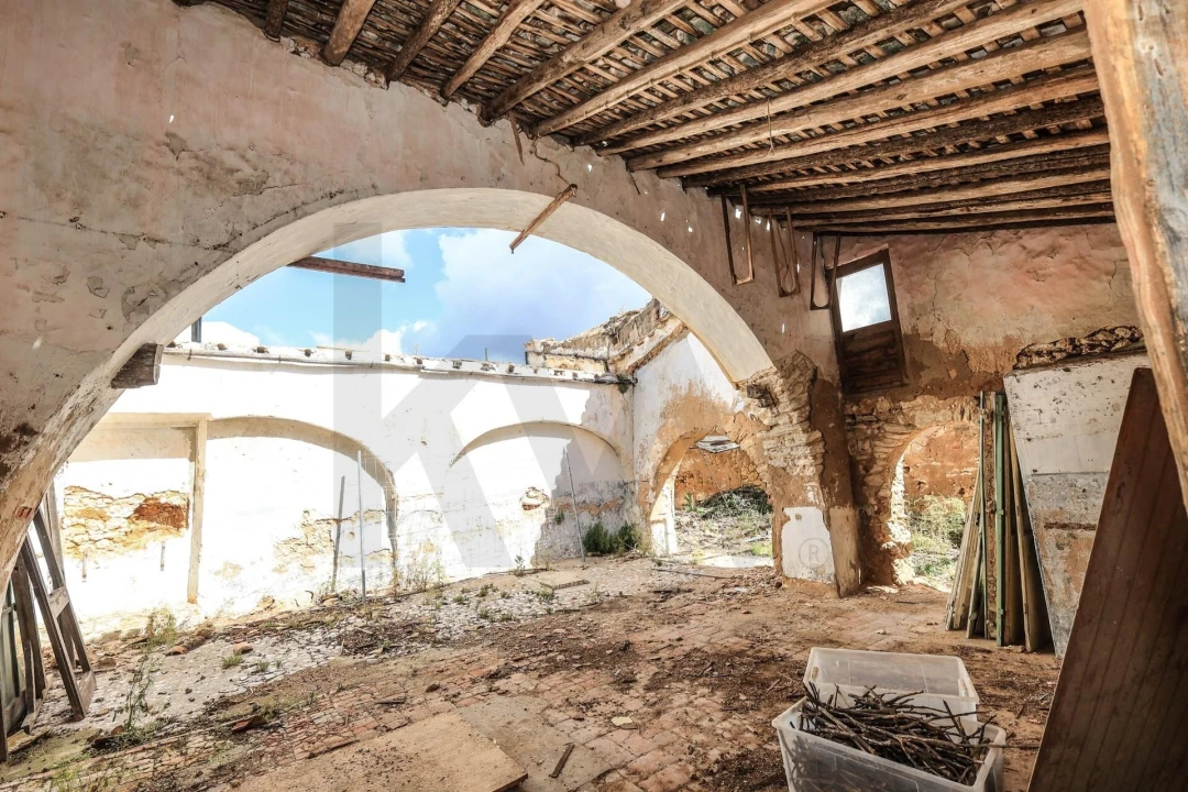Prédio para Venda em Silves Foto 31
