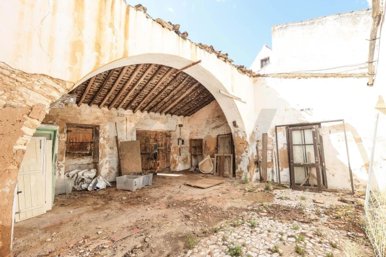 Prédio para Venda em Silves Foto 32