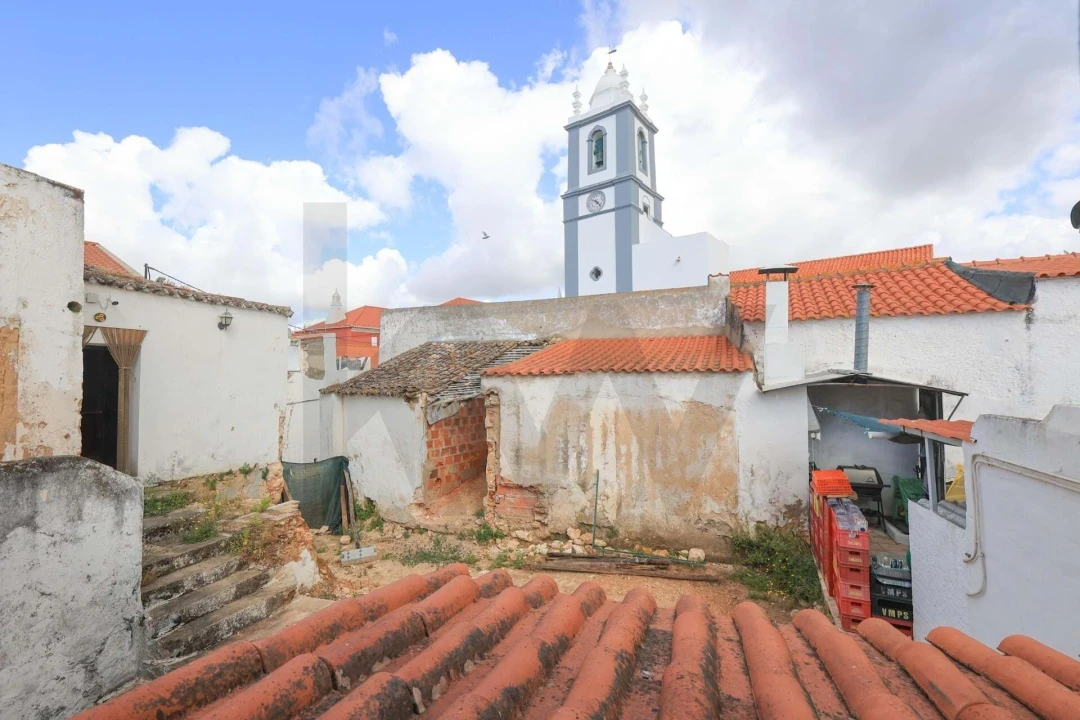 Prédio para Venda em Silves Foto 26