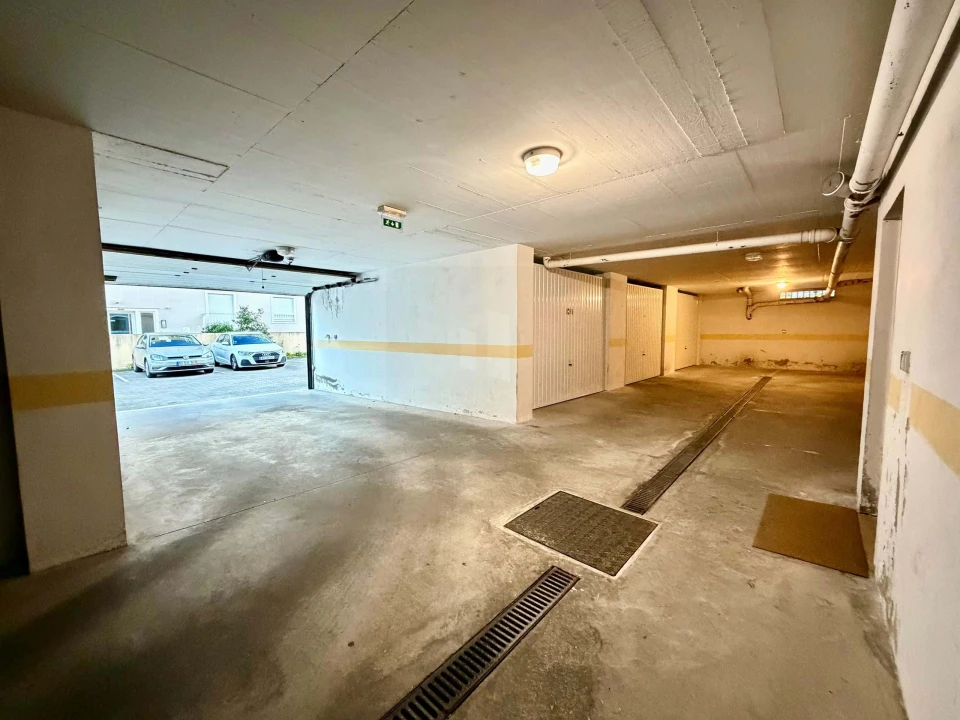 Apartamento T3 para Venda em Parceiros e Azoia Foto 26