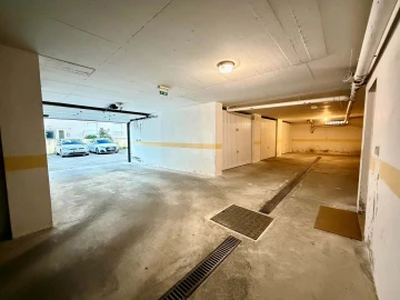 Apartamento T3 para Venda em Parceiros e Azoia