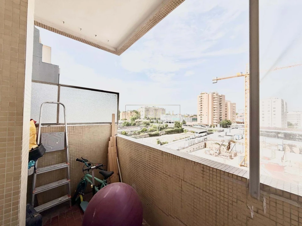 Apartamento T2 para Venda em Cedofeita, Santo Ildefonso, Sé, Miragaia, São Nicolau e Vitória Foto 3