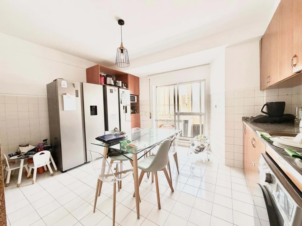 Apartamento T2 para Venda em Cedofeita, Santo Ildefonso, Sé, Miragaia, São Nicolau e Vitória Foto 9