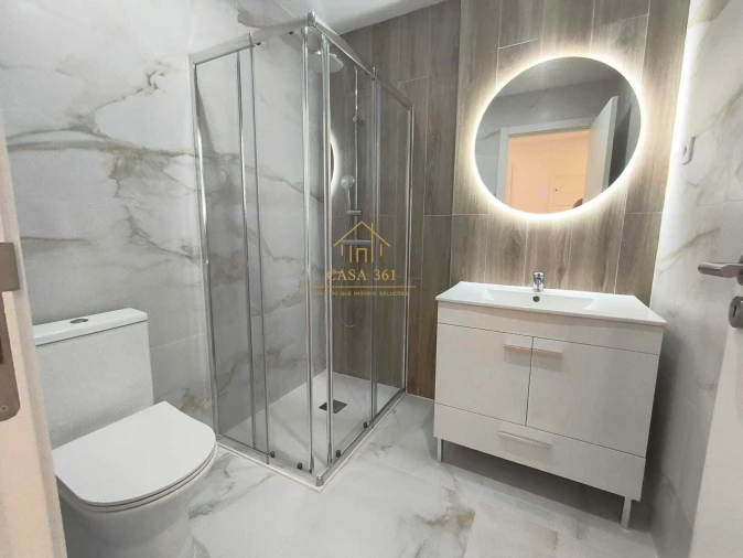 Apartamento T2 para Venda em Póvoa de Santa Iria e Forte da Casa Foto 13
