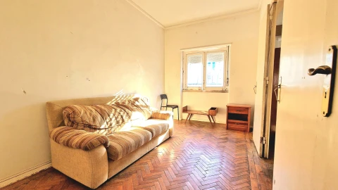 Apartamento T2 para Venda em Penha de França