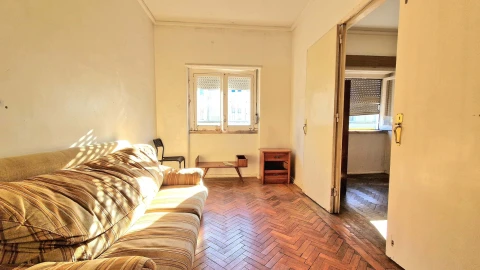 Apartamento T2 para Venda em Penha de França