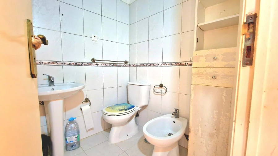 Apartamento T2 para Venda em Penha de França Foto 16