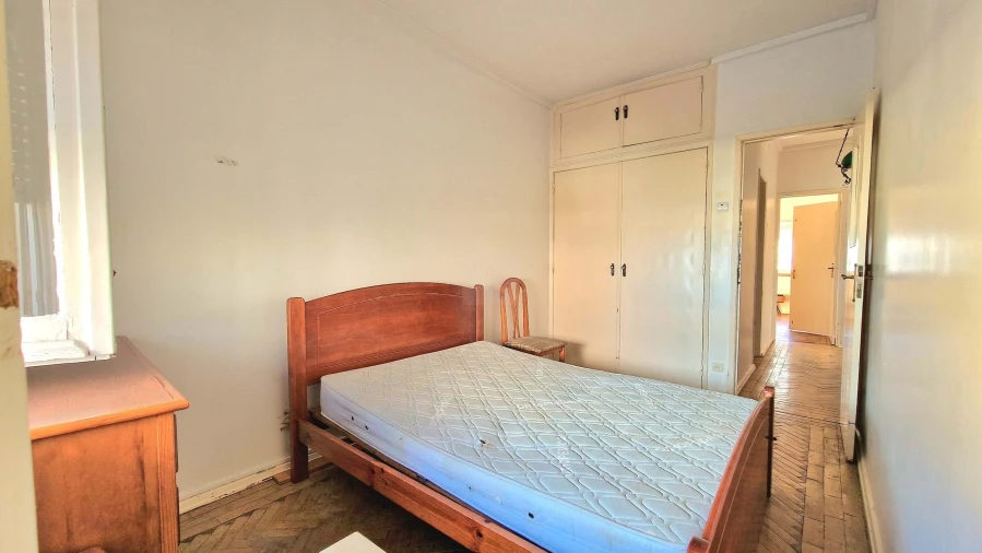 Apartamento T2 para Venda em Penha de França Foto 2
