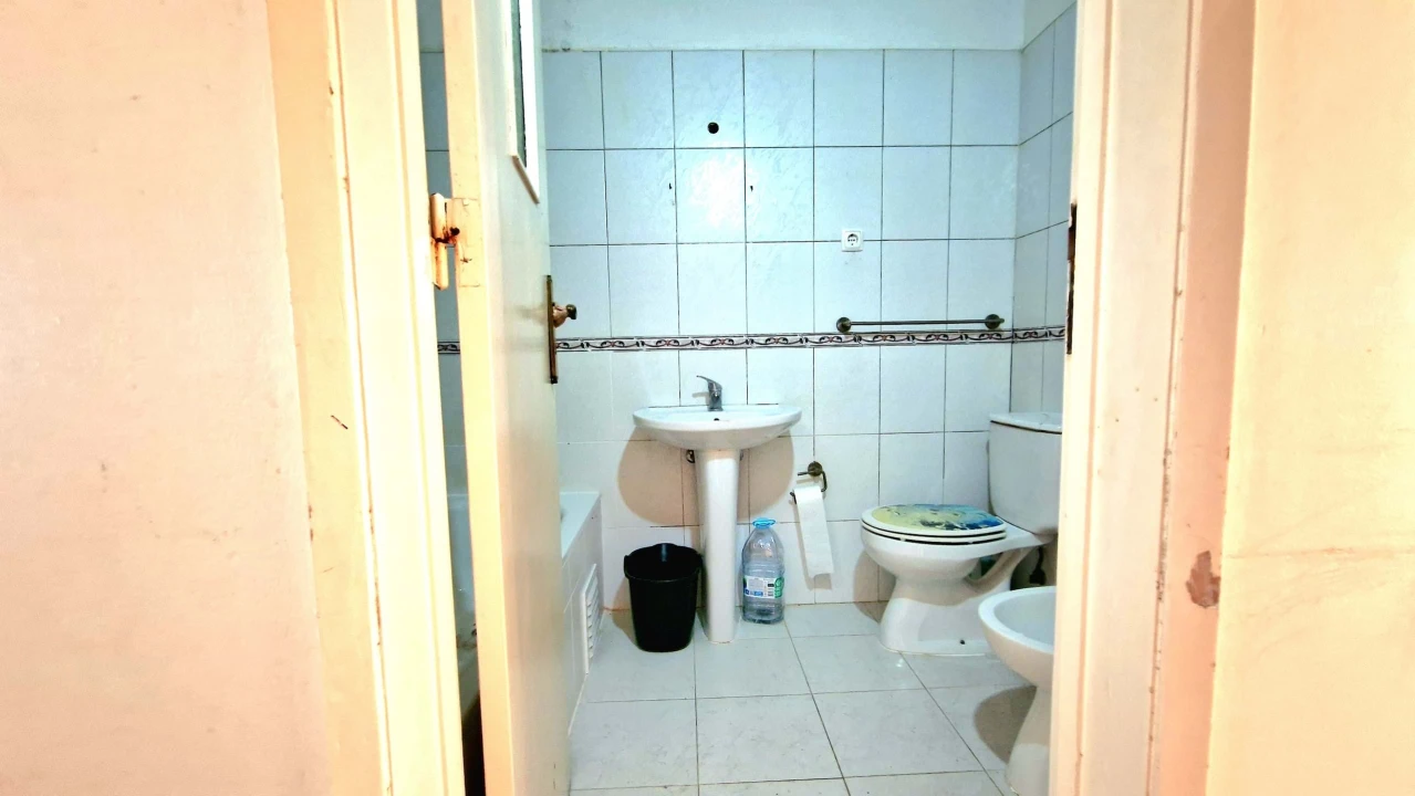 Apartamento T2 para Venda em Penha de França Foto 18