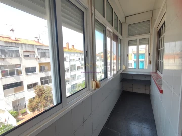 Apartamento T3 para Venda em Seixal, Arrentela e Aldeia de Paio Pires