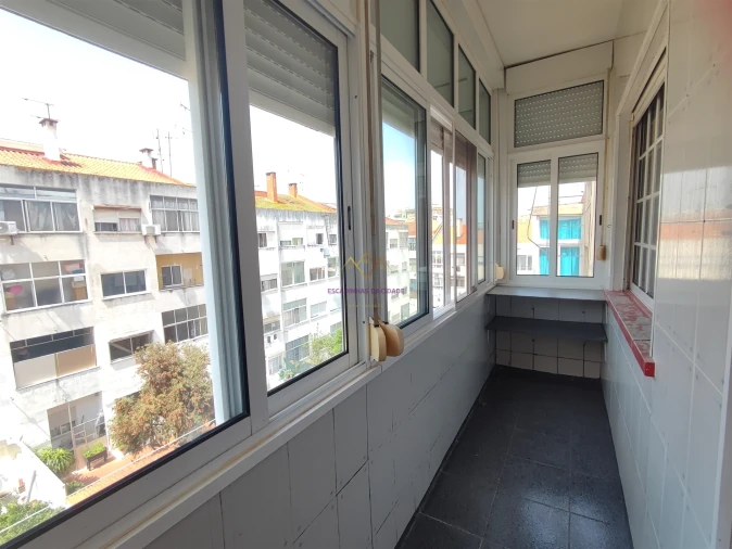 Apartamento T3 para Venda em Seixal, Arrentela e Aldeia de Paio Pires Foto 17