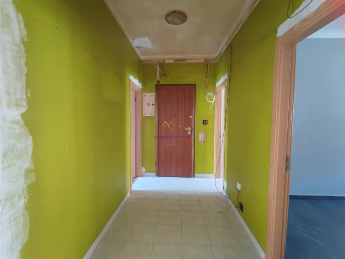 Apartamento T3 para Venda em Seixal, Arrentela e Aldeia de Paio Pires Foto 30