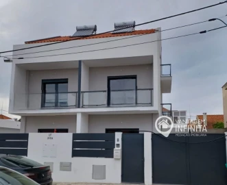 Moradia T3 para Venda em Quinta do Conde